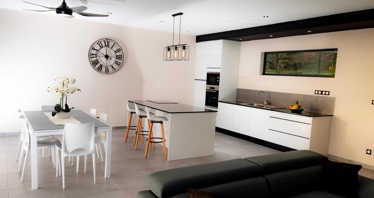 Villa Lembah Giri Villas 5***** Bouillante Esterno foto